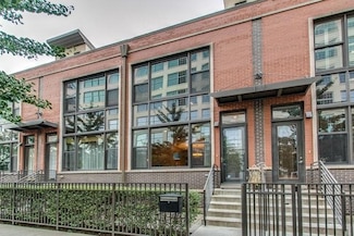 909 N Kingsbury St Unit 909, Chicago, IL 60610