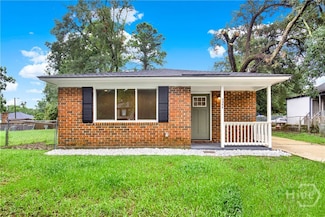 2205 Iowa St, Savannah, GA 31404