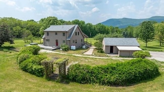 283 Hio Ridge Rd, Denmark, ME 04022