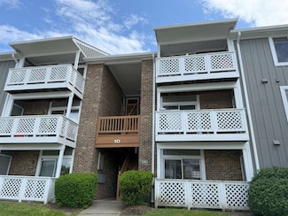 800 Cascade Ct, Blacksburg, VA 24060