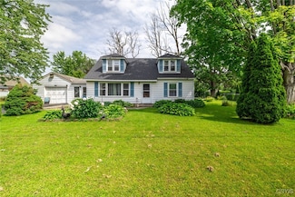 703 Winchester Rd, East Syracuse, NY 13057