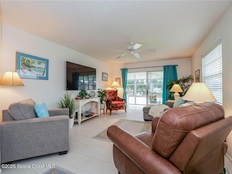 57 Woodland Dr Unit 201, Vero Beach, FL 32962