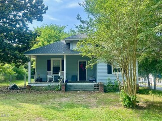 411 W I St, Erwin, NC 28339