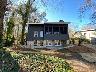 235 Smoak Bridge Cir, Warwick, GA 31796