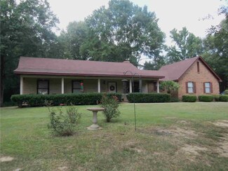 1296 W Parks Rd, Raymond, MS 39154