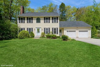 33 Vines Rd, Saco, ME 04072