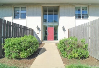10407 Briarbend Dr Unit 3, Saint Louis, MO 63146