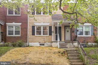927 Dover Ave, Wilmington, DE 19805