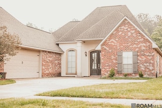 34122 Spring Lake Dr, Walker, LA 70785