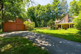 9 Ball Hill Rd, Princeton, MA 01541