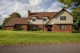 2859 Road Ridge Turnpike, Raven, VA 24639