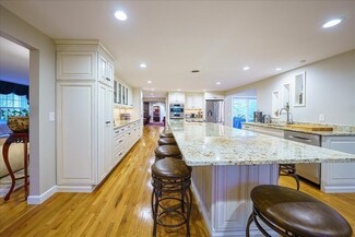 34 Mohawk Rd, Canton, MA 02021