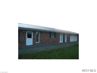 6788 Graham Station Rd, Letart, WV 25253