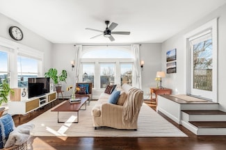 5 Babson St Unit 2, Gloucester, MA 01930