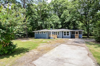 305 Bell St, Enfield, NC 27823