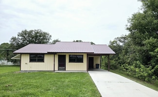 541 SE 40th Ave, Okeechobee, FL 34974