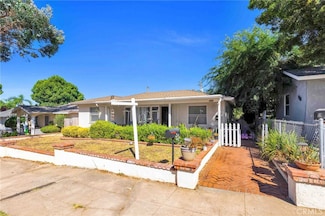 222 W 8th Ave, Escondido, CA 92025