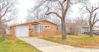 3038 S Vine St, Wichita, KS 67217