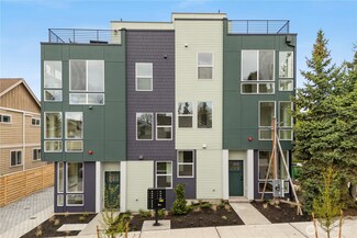 3849 Woodlawn Ave N, Seattle, WA 98103