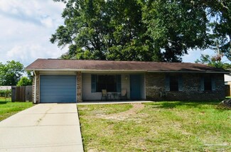 328 Forest Hills Dr, Cantonment, FL 32533