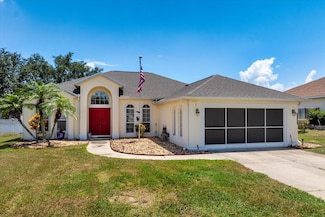 13500 Biscayne Dr, Grand Island, FL 32735