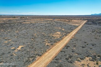 1765 W Wicker Rd, Chaparral, NM 88081