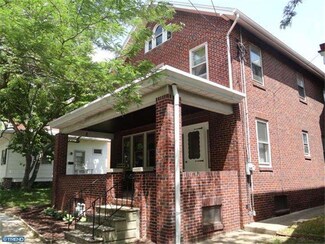 464 N Charlotte St, Pottstown, PA 19464