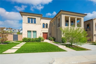 11740 Manchester Way, Los Angeles, CA 91326