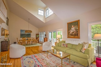 1136 Barker Rd Unit 65, Pittsfield, MA 01201