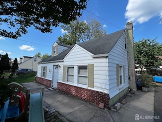 37 N Randolphville Rd, Piscataway, NJ 08854