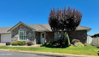 6119 Summitview Ave Unit 25, Yakima, WA 98908