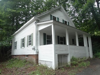 15 Fitzgerald Ct, Hinsdale, NH 03451
