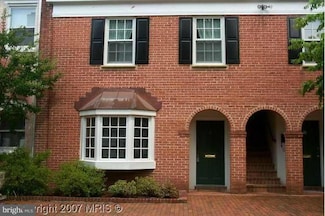 220 N Saint Asaph St Unit 2, Alexandria, VA 22314