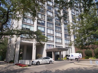 5455 N Sheridan Rd Unit 408, Chicago, IL 60640
