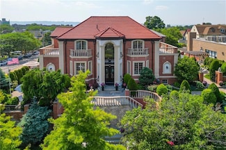 8524 Ridge Blvd, Brooklyn, NY 11209