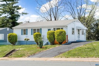 1644 Meridian St, Charlottesville, VA 22902