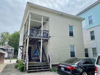 932 Lisbon St, Lewiston, ME 04240