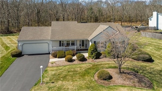 47 Blossom Ct, Wakefield, RI 02879