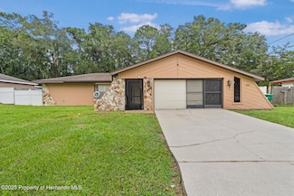 306 W Harvard St, Inverness, FL 34452
