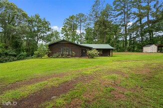 231 Pea Ridge Arena Rd, Dubach, LA 71235