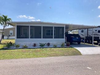 281 Valencia Dr, Fort Myers, FL 33905