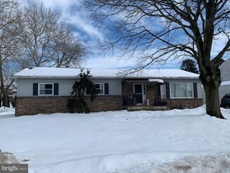 111 Park Ave, Sinking Spring, PA 19608