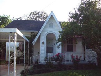 405 Cedar Crest Ct, Lafayette, LA 70501