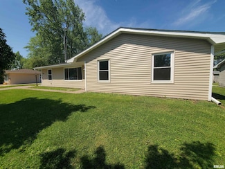626 14th Ave, Hampton, IL 61256