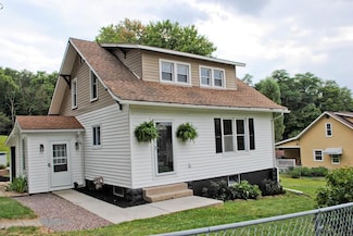575 Parker Rd, Johnstown, PA 15904