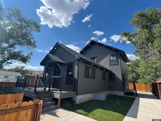 313 Daley St, Rawlins, WY 82301