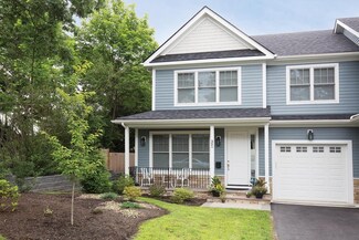 32 Wetherell St Unit 32A, Newton Upper Falls, MA 02464