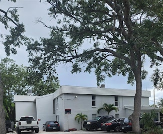 101 N Fernwood Ave, Clearwater, FL 33765