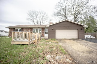 22 Wilson Park Dr, Granite City, IL 62040