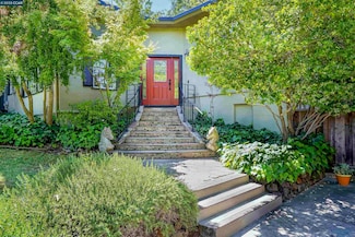 2489 Encinal Dr, Walnut Creek, CA 94597